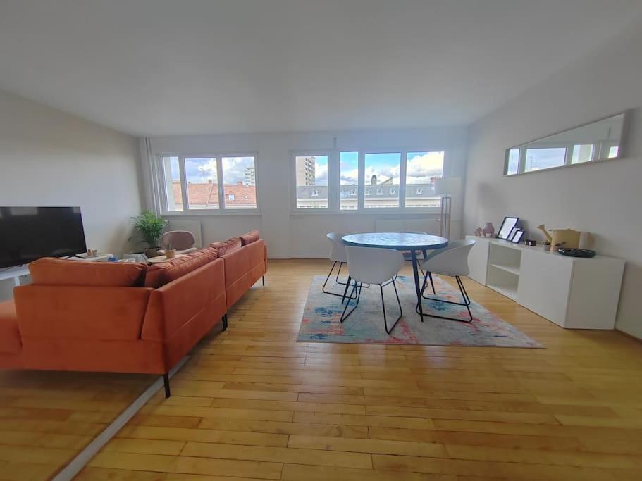 L'escapade Chez Laurent Et Celine Apartment